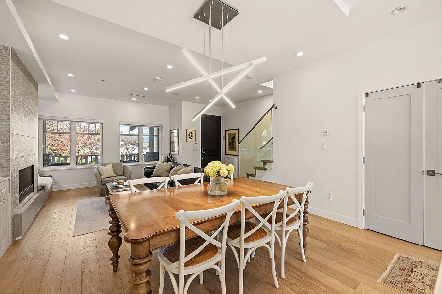 1136 E 16th Avenue Vancouver, BC - 11