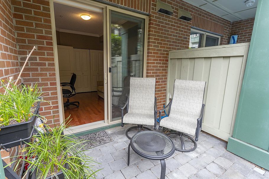 6238 Logan Lane Vancouver, BC - 25