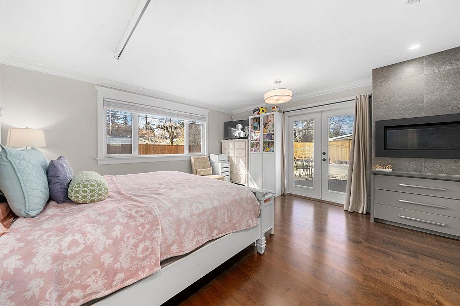 1615 Mcbride Street North Vancouver, BC - 23