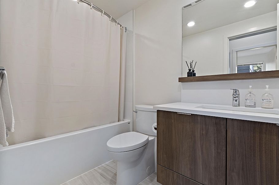 214 2188 Madison Avenue Burnaby, BC - 16