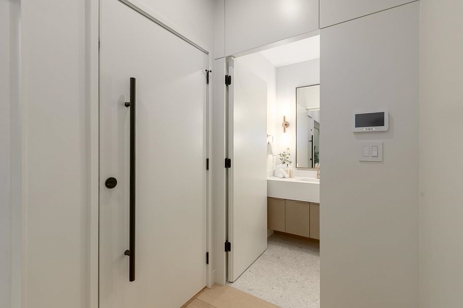 5405 Wales Street Vancouver, BC - 2