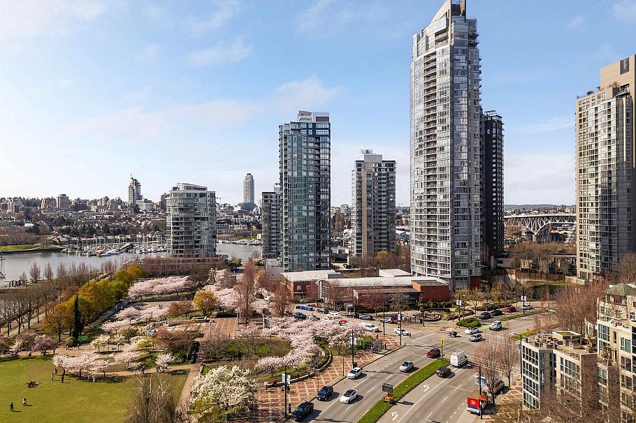 11D 199 Drake Street Vancouver, BC - 26