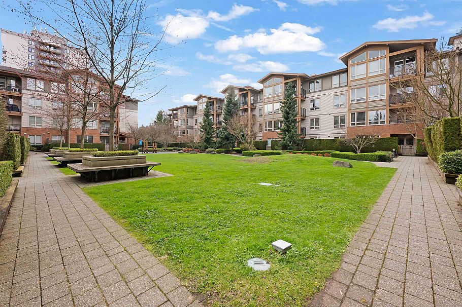 103 1111 E 27th Street North Vancouver, BC - 23