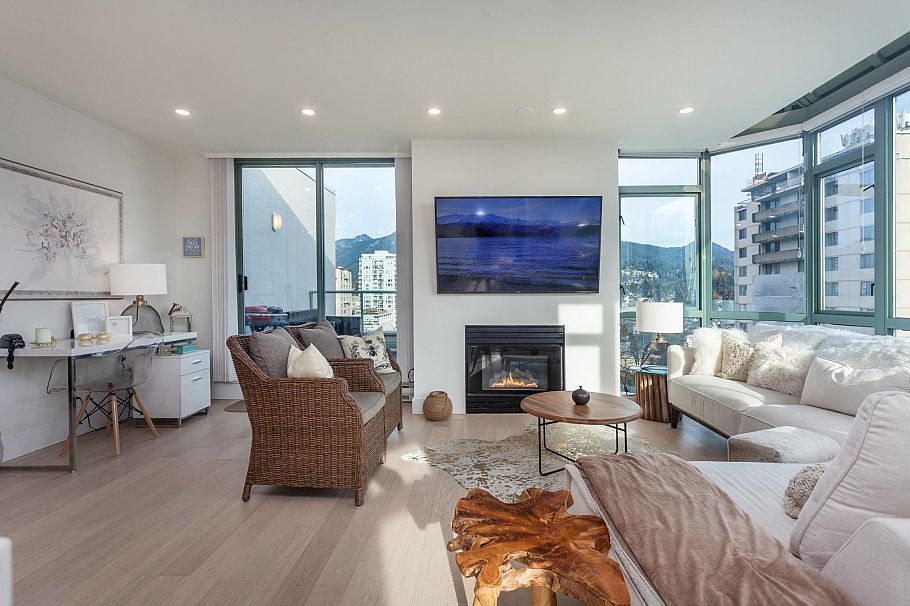 PH1 140 E 14th Street North Vancouver, BC - 3