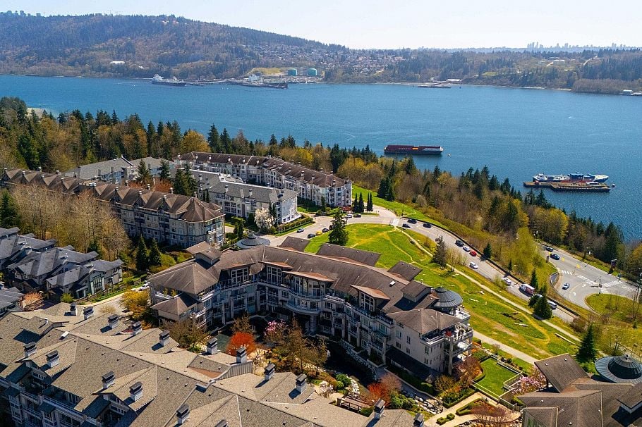 223 530 Raven Woods Drive North Vancouver, BC - 33