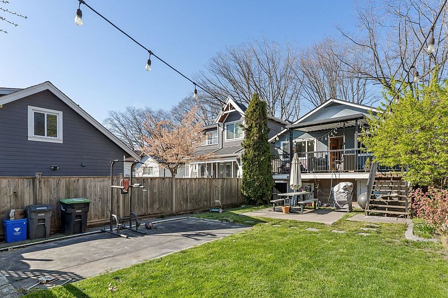 2486 Eton Street Vancouver, BC - 23