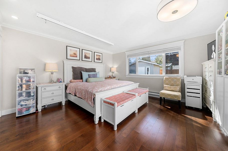 1615 Mcbride Street North Vancouver, BC - 21