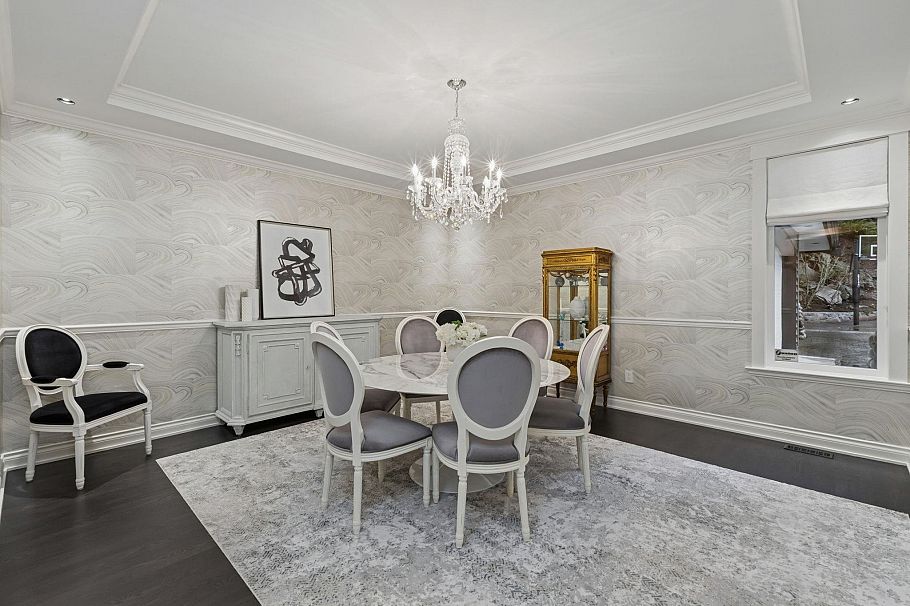 4081 Woodbury Avenue North Vancouver, BC - 7