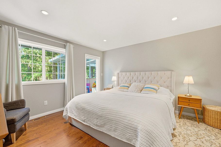 4063 Shone Road North Vancouver, BC - 23