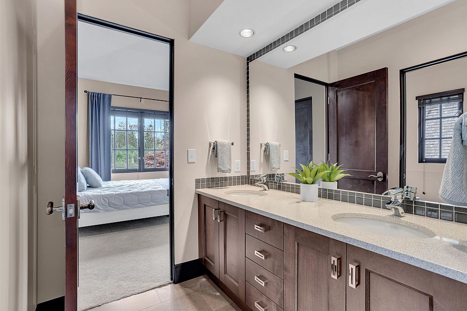 1807 Acadia Road Vancouver, BC - 24