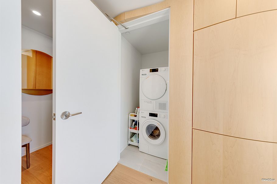 1605 1568 Alberni Street Vancouver, BC - 22