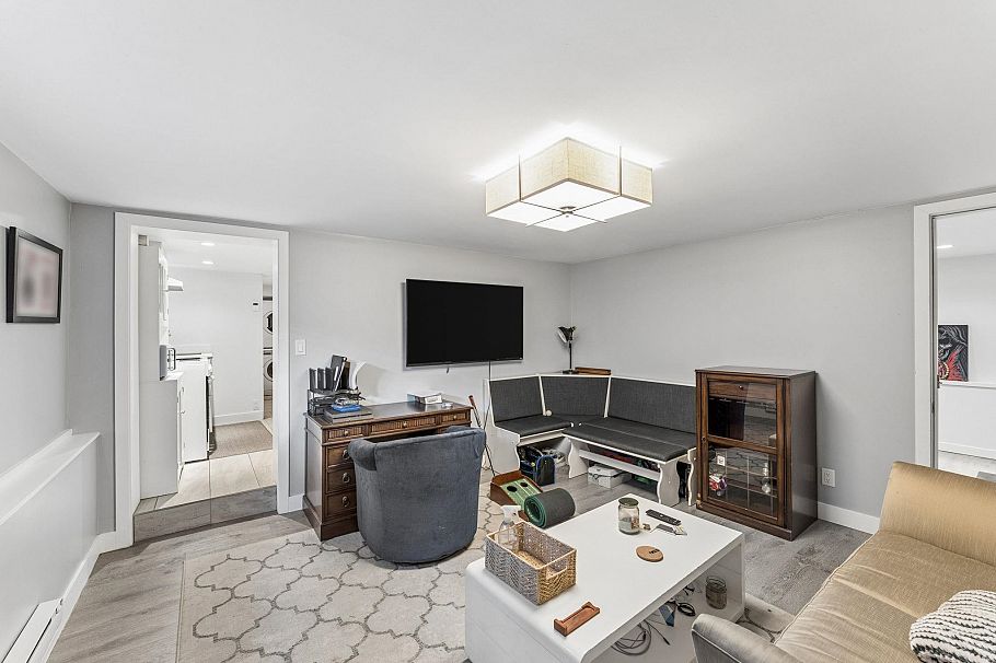 2486 Eton Street Vancouver, BC - 28