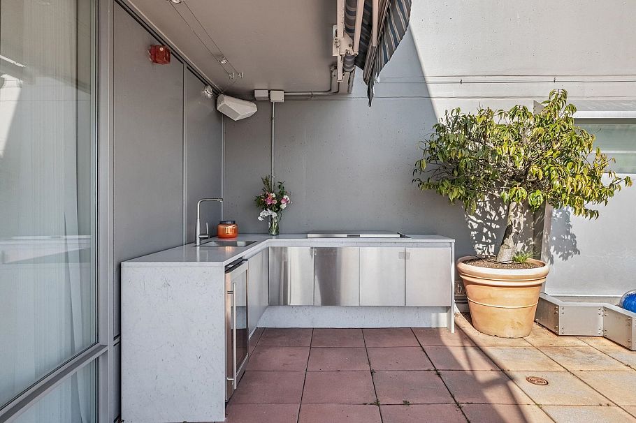 3701 1438 Richards Street Vancouver, BC - 3