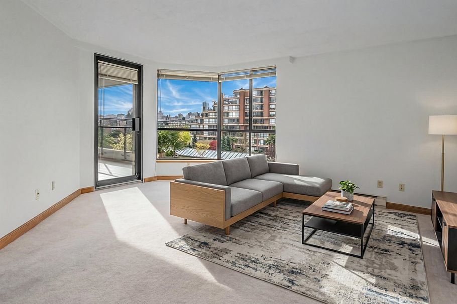 308 1450 Pennyfarthing Drive Vancouver, BC - 3