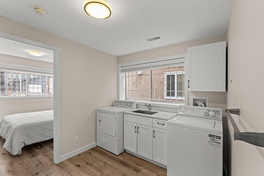 2663 Dundas Street Vancouver, BC - 25