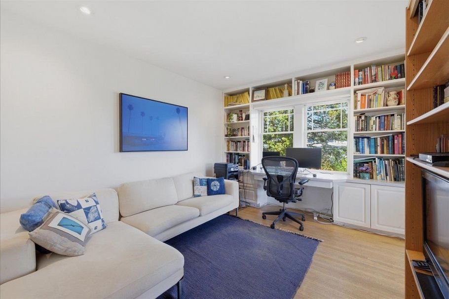 706 W 24th Avenue Vancouver, BC - 13