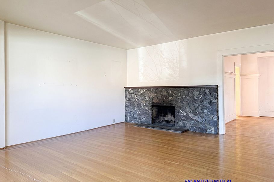 3348 W 21st Avenue Vancouver, BC - 22