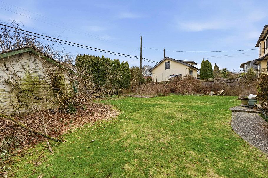 3346 W 21st Avenue Vancouver, BC - 8