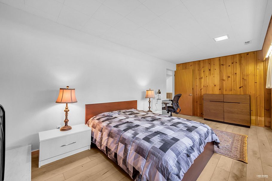 4578 Capilano Road North Vancouver, BC - 13