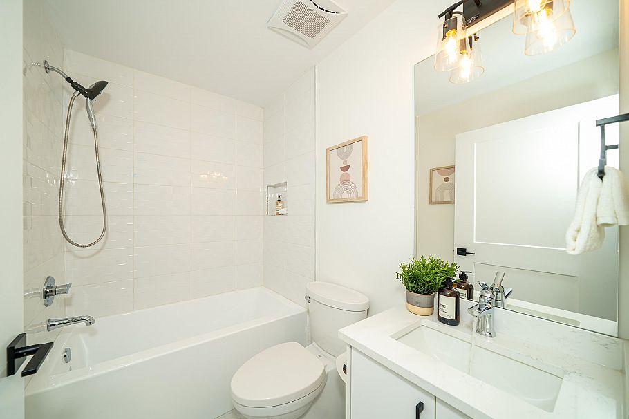 1924 William Street Vancouver, BC - 32