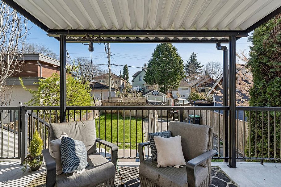 2486 Eton Street Vancouver, BC - 20