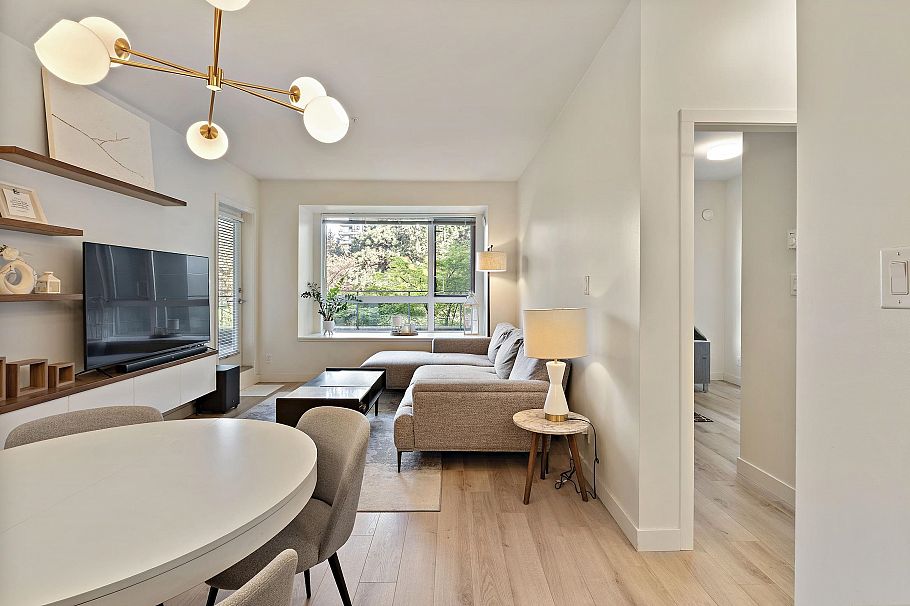 214 2188 Madison Avenue Burnaby, BC - 1