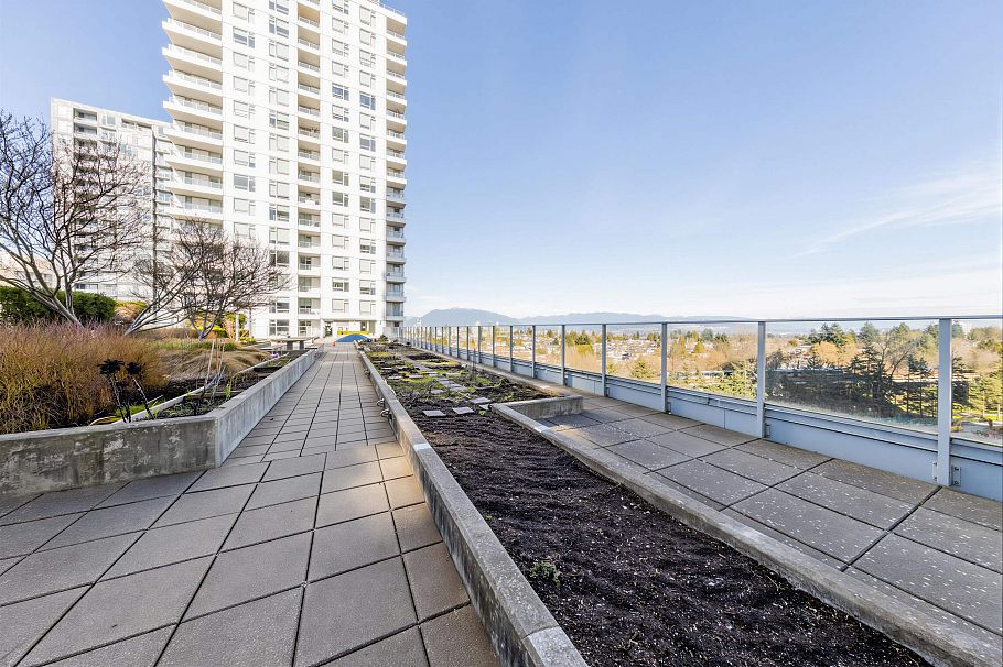 320 5665 Boundary Road Vancouver, BC - 25