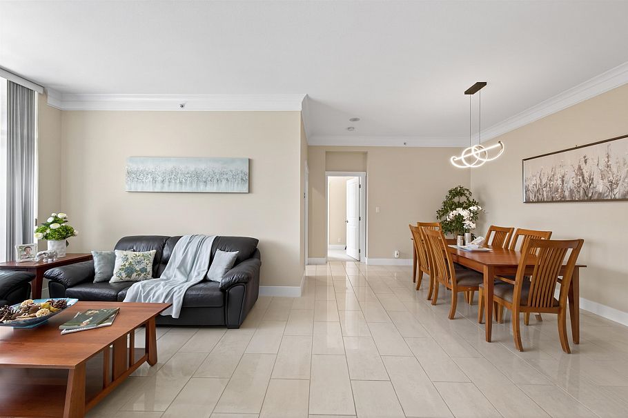 613 4685 Valley Drive Vancouver, BC - 4