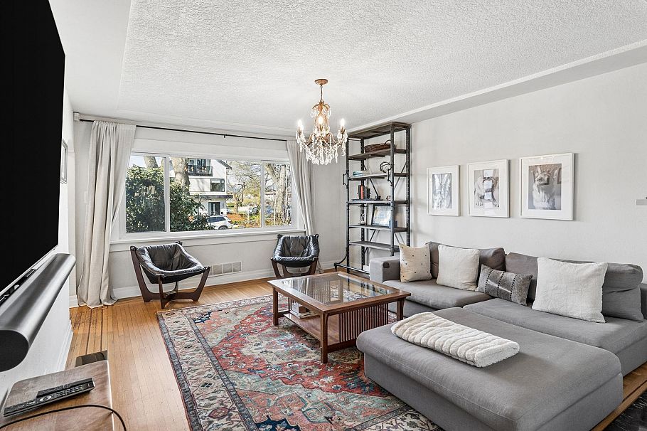 2486 Eton Street Vancouver, BC - 6