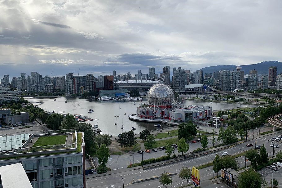 2015 1618 Quebec Street Vancouver, BC - 17