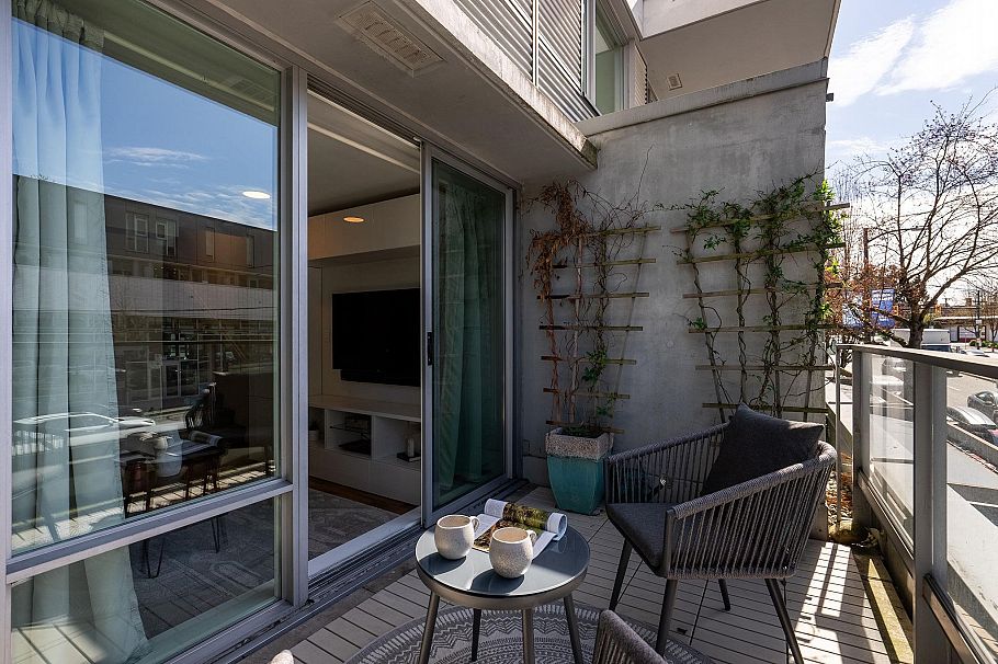 312 328 E 11th Avenue Vancouver, BC - 17