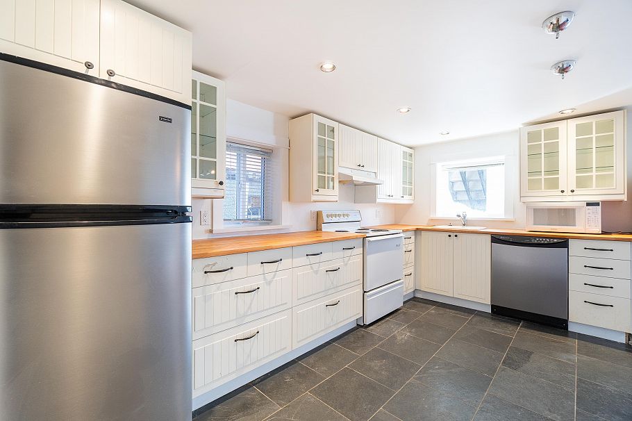 454 E 28th Avenue Vancouver, BC - 21