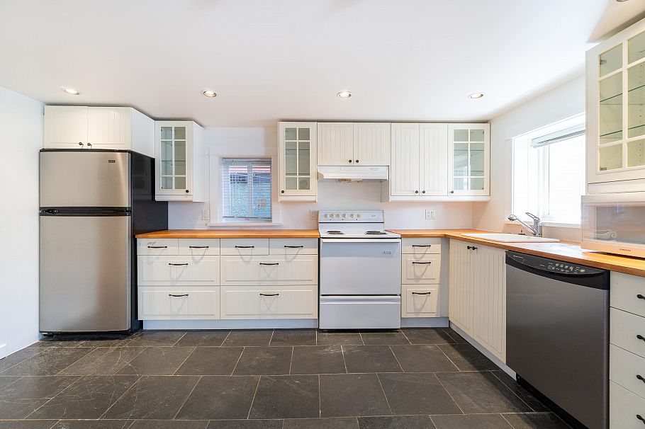 454 E 28th Avenue Vancouver, BC - 23