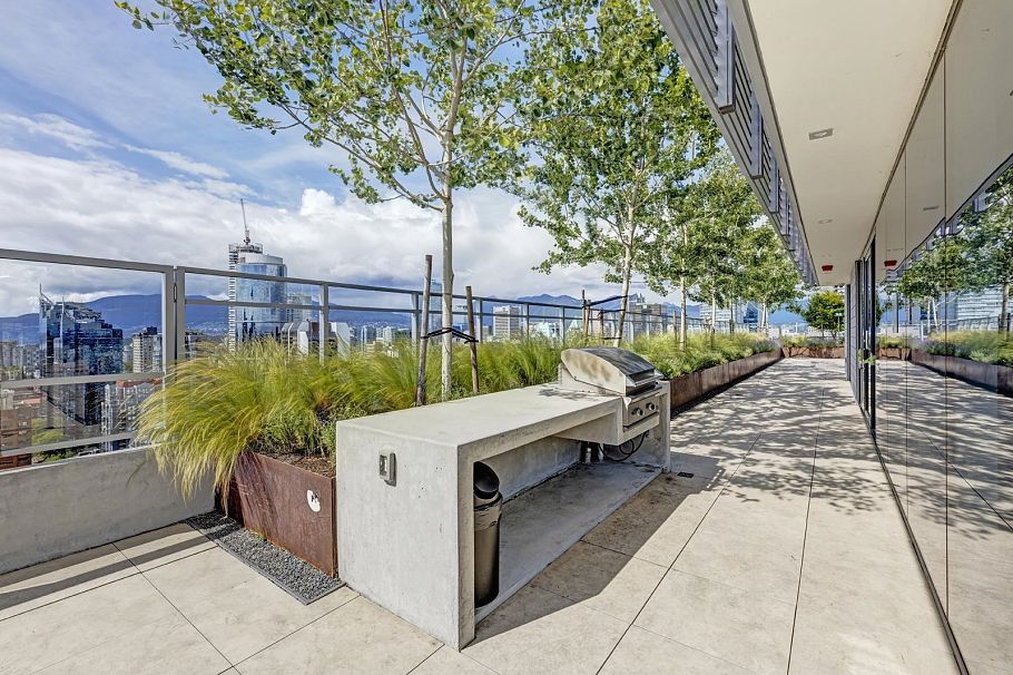 2209 1111 Richards Street Vancouver, BC - 37