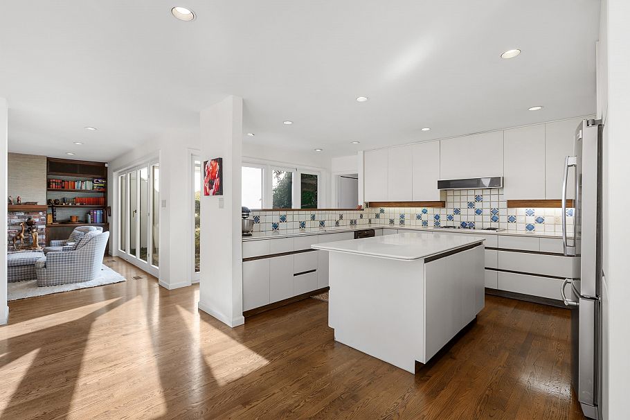 6291 Carnarvon Street Vancouver, BC - 7