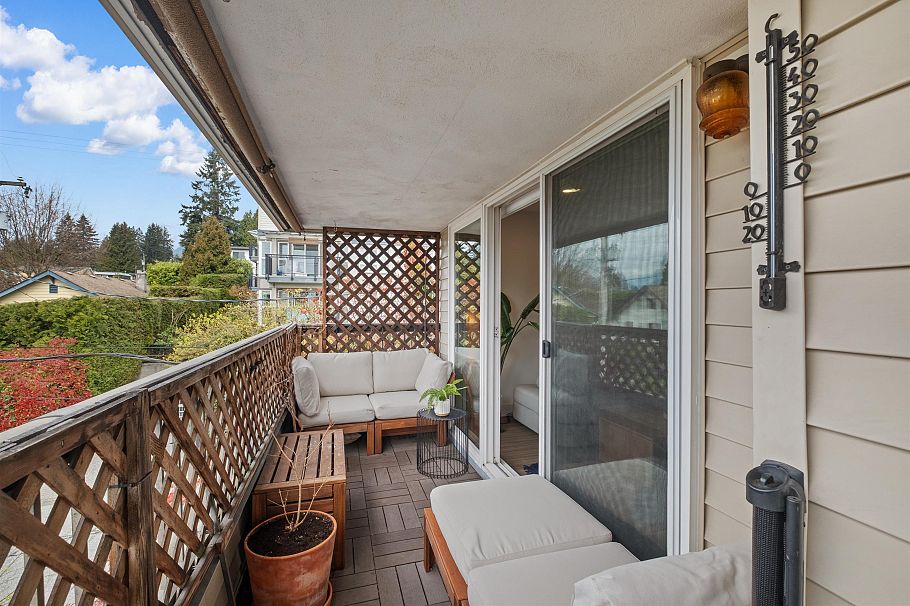 104 105 W Kings Road North Vancouver, BC - 17