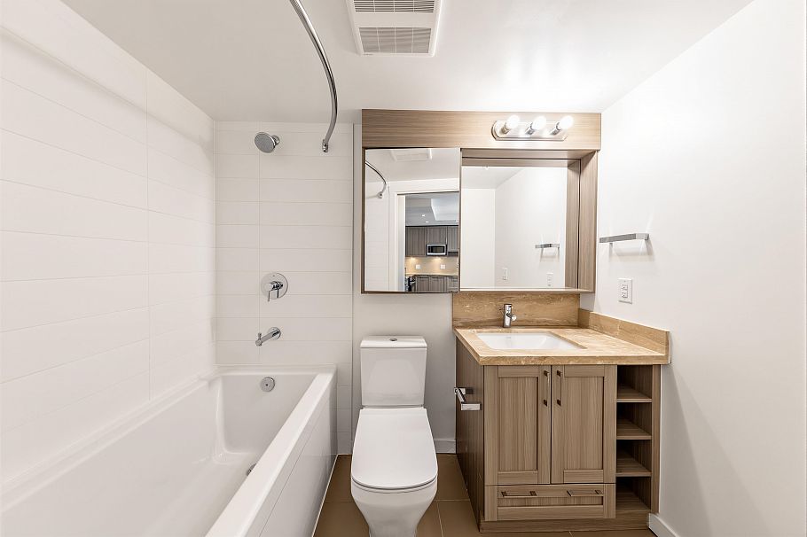 320 5665 Boundary Road Vancouver, BC - 7