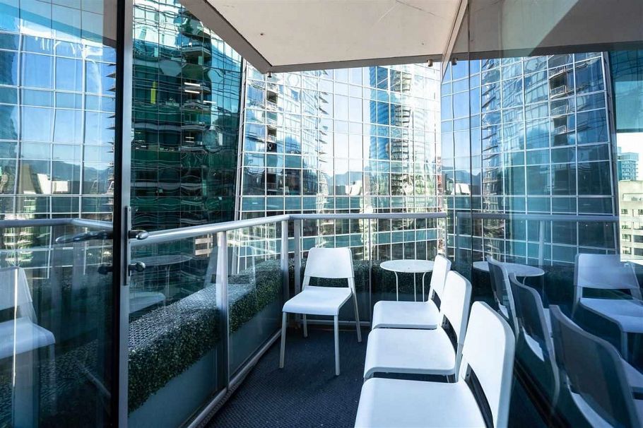 2208 1111 Alberni Street Vancouver, BC - 20