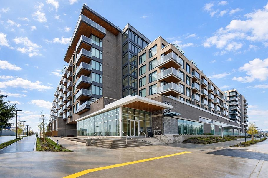 425 755 Harbourside Drive North Vancouver, BC - 23