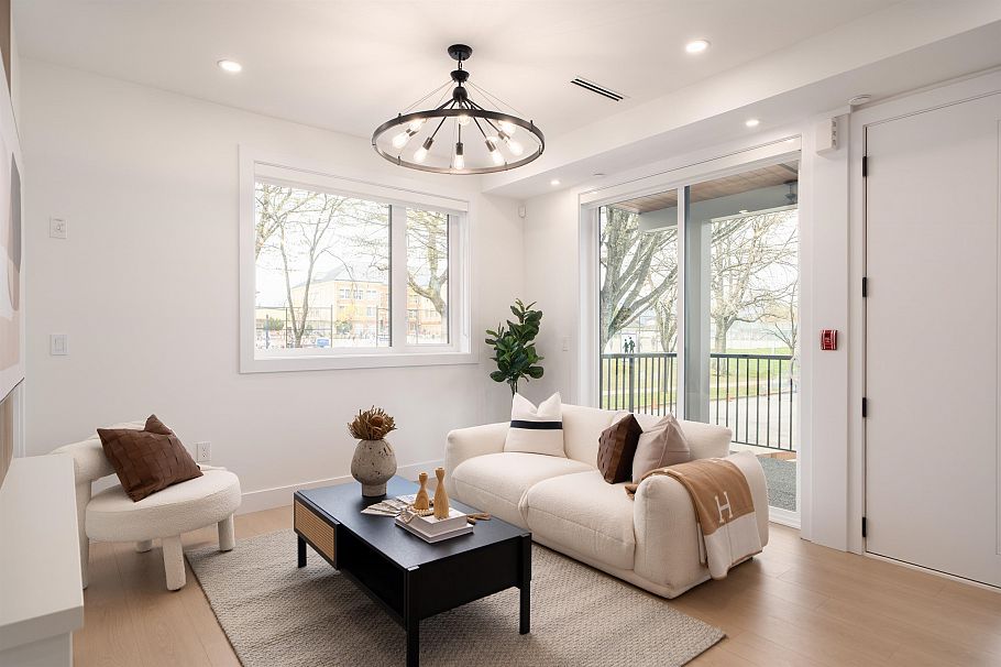 2612 Horley Street Vancouver, BC - 7