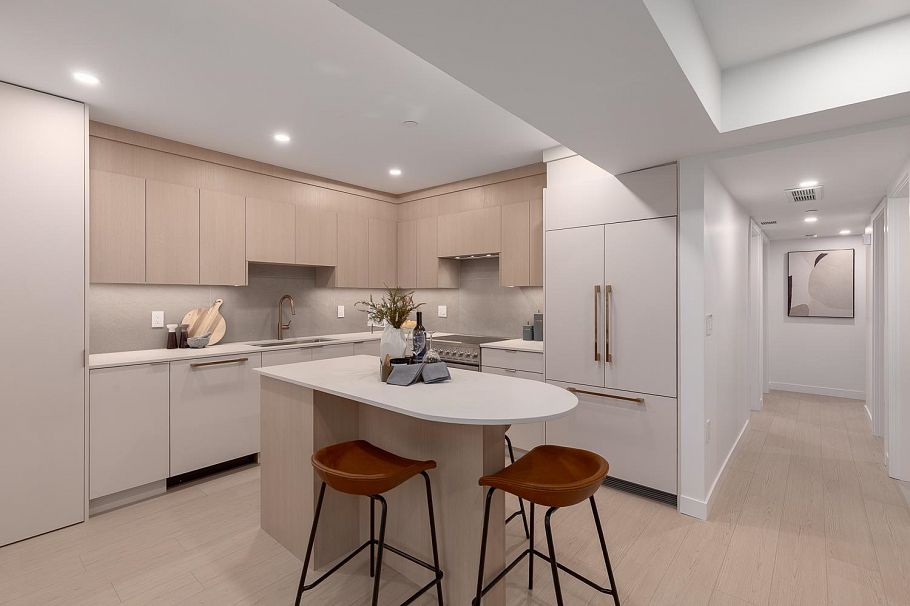 105 2339 E 34th Avenue Vancouver, BC - 5