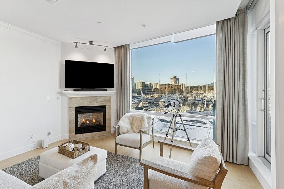 103 323 Jervis Street Vancouver, BC - 5