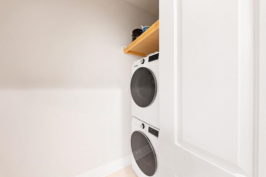 103 1111 E 27th Street North Vancouver, BC - 21