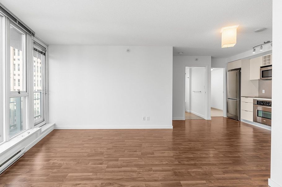 2210 233 Robson Street Vancouver, BC - 10