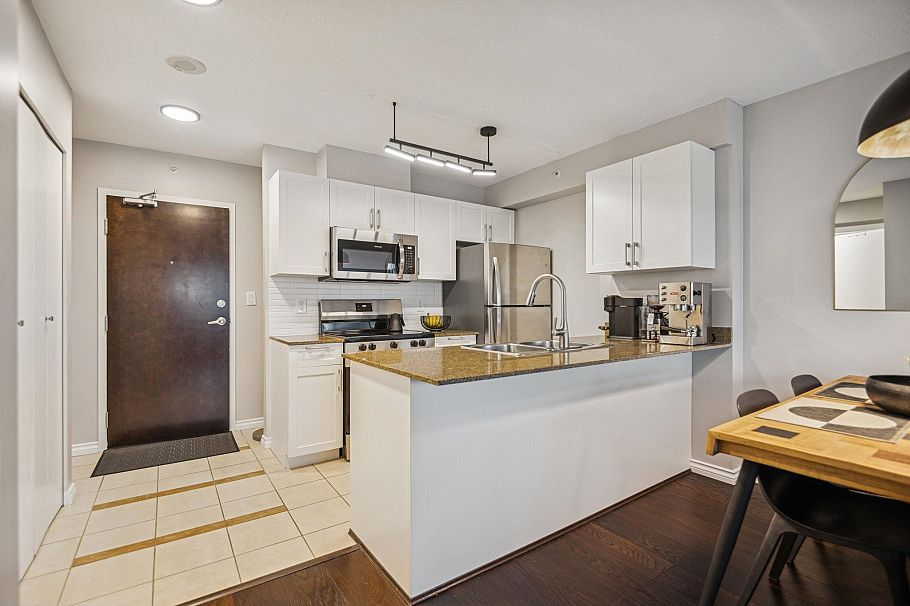 2205 938 Smithe Street Vancouver, BC - 8