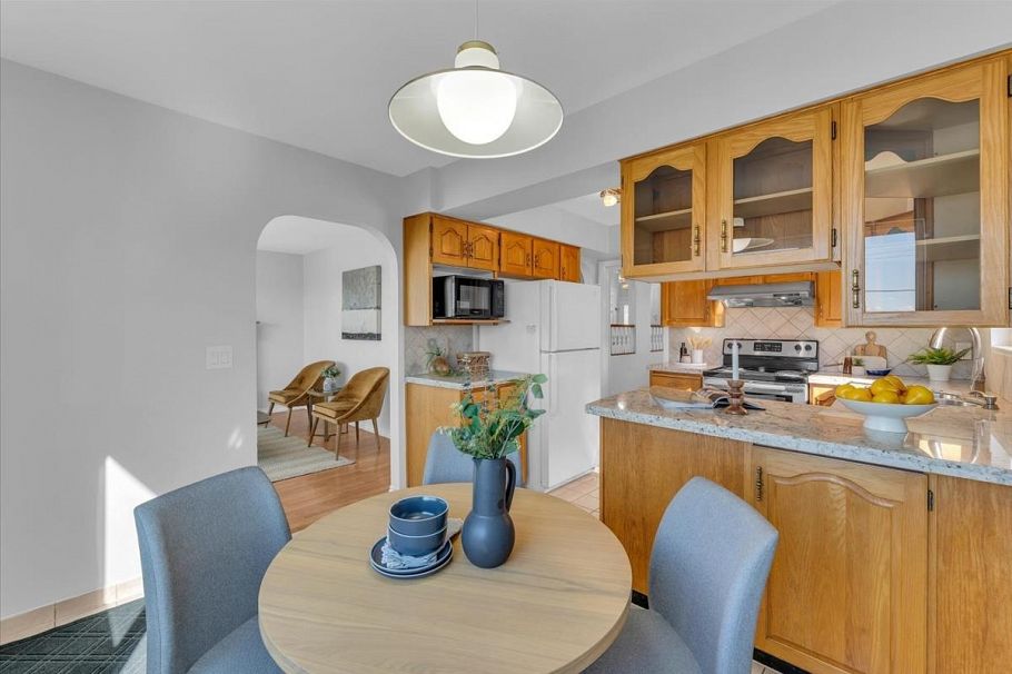 770 E 61st Avenue Vancouver, BC - 15