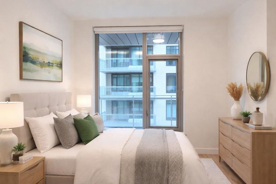 425 755 Harbourside Drive North Vancouver, BC - 4