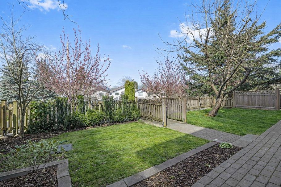 1136 E 16th Avenue Vancouver, BC - 37