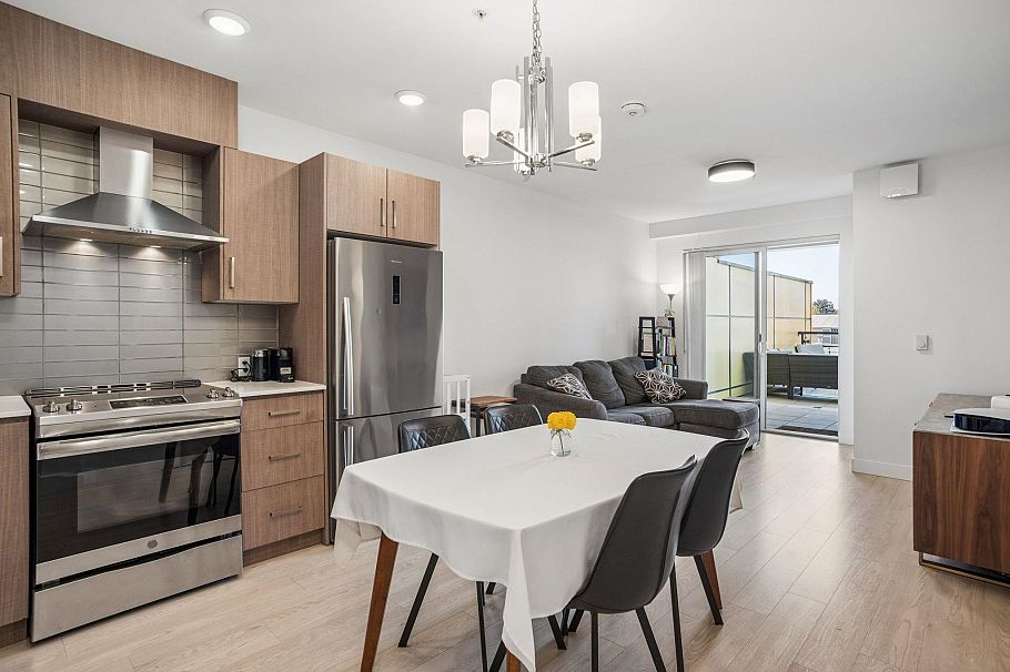 205 2889 E 1st Avenue Vancouver, BC - 20