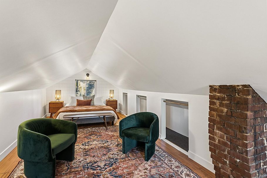 2282 E 7th Avenue Vancouver, BC - 16